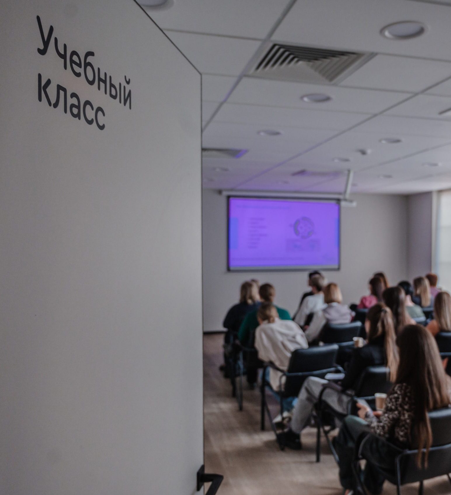 Редко обсуждаемые заболевания щитовидной железы: практикум для клинициста
